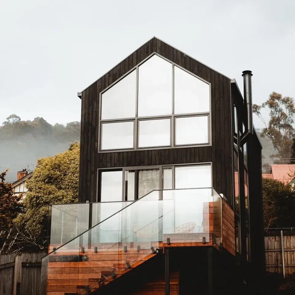 River cabin derby